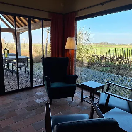 Stefans Pottery Bed & Breakfast Oost-Cappel